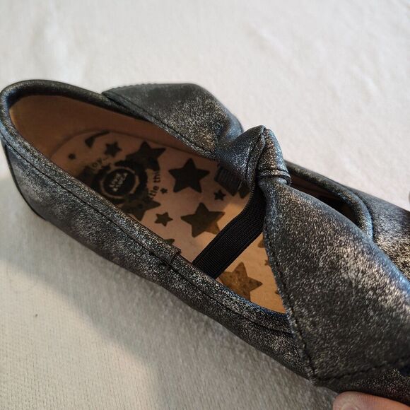 Girl's Livie and Luca Mary Jane's Shimmer Black Flats Bow Dressy Casual Size 13 - Picture 5 of 5